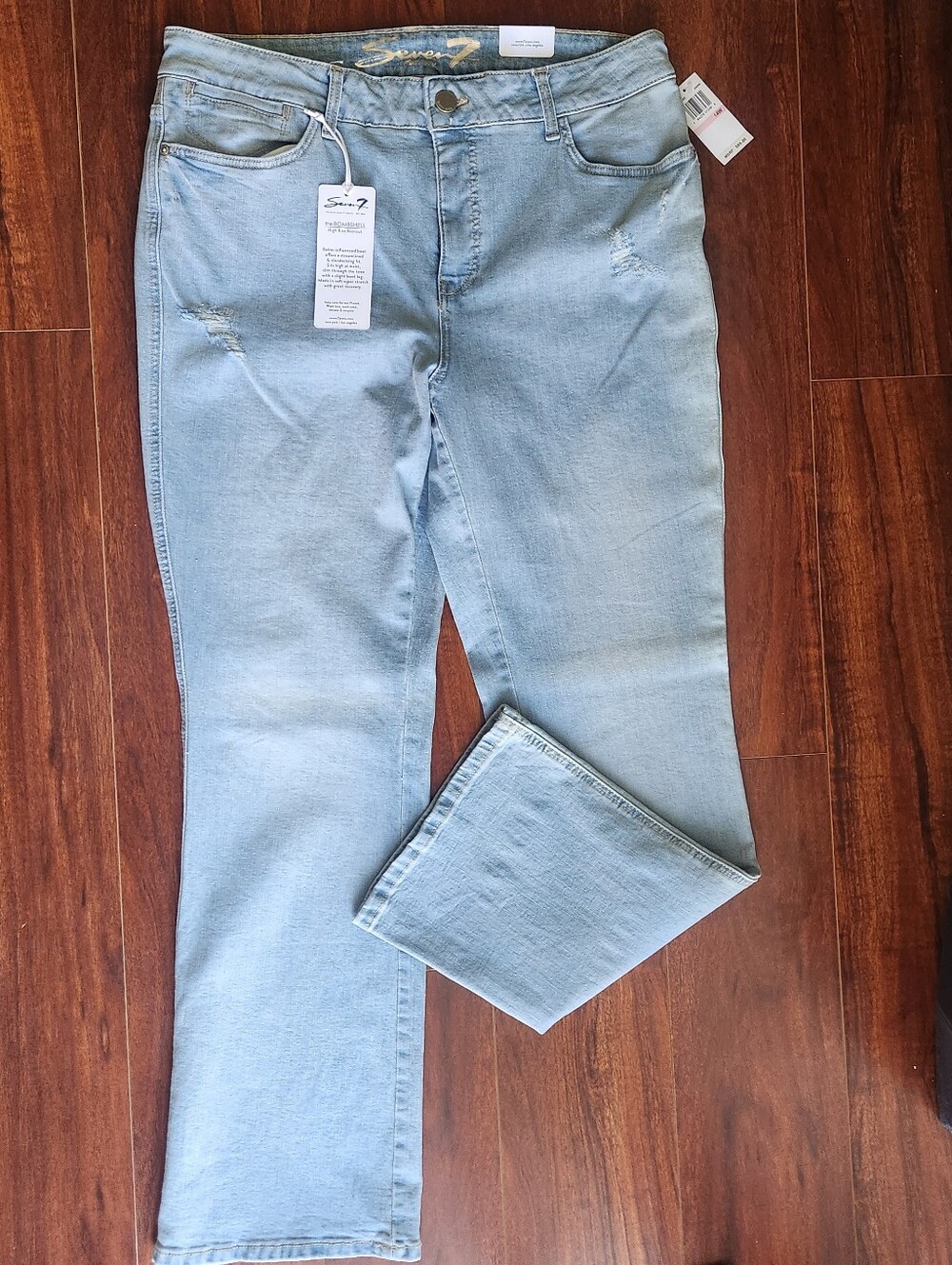 Seven7Jeans The Bombshell Higjrise Bootcut Size 14W NWT